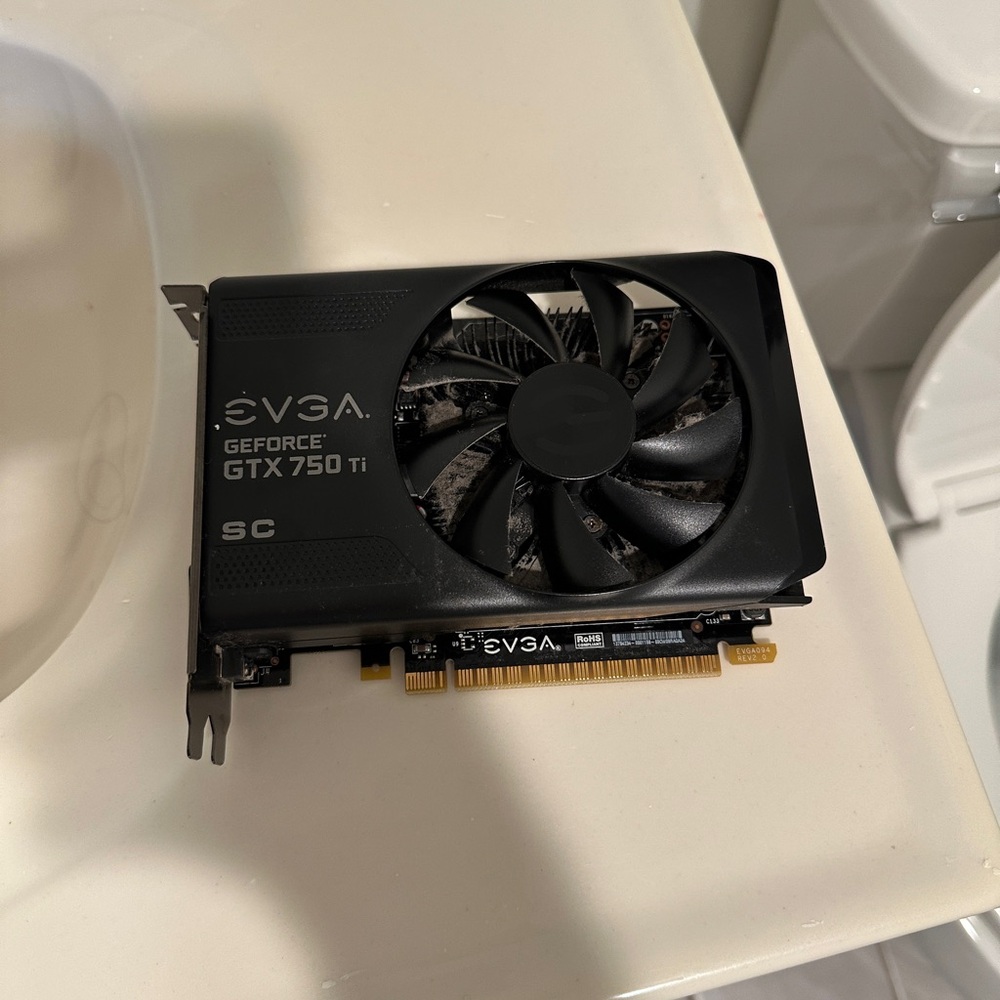 EVGA GeForce GTX 750 Ti Graphics Card - Black